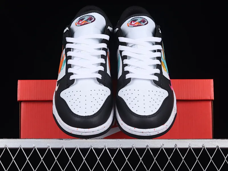 All Categories Nk SB Dunk Series Nk SB Dunk Low Low-top sneakers Cost-effective version Nk Dunk Low "Lunar New Year" SB low-top casual sneakers FD4623-131